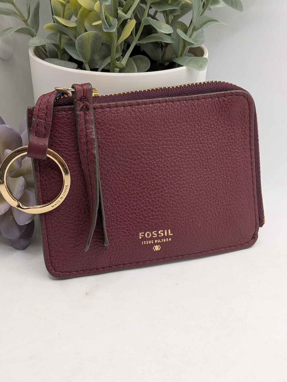 Fossil Women's Burgundy Leather Zip Key Card Holder
